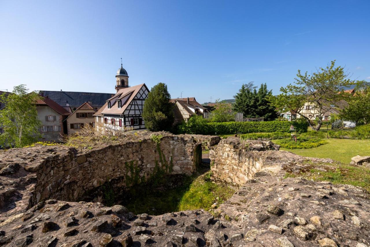 Hotel Val-Vignes Colmar Haut-Koenigsbourg, The Originals Relais Сен-Иполит Екстериор снимка